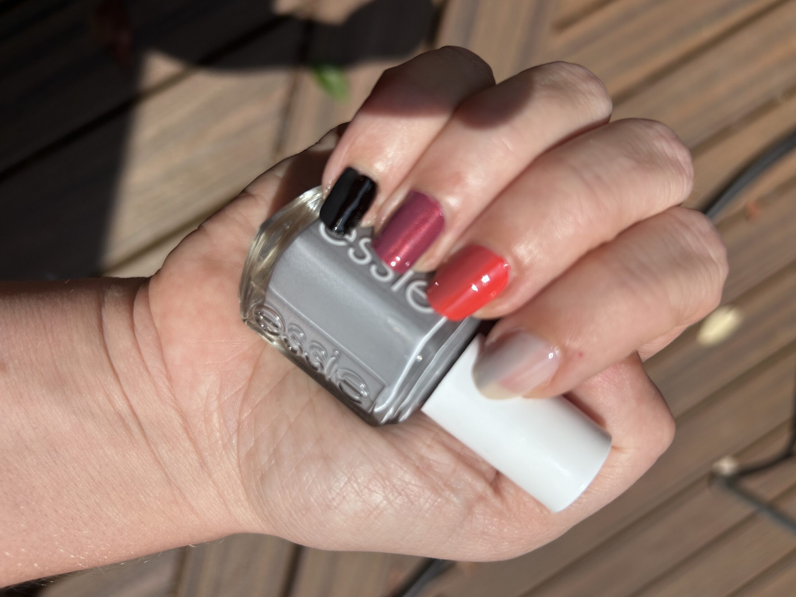 Mẫu nail họa tiết hoa nhí