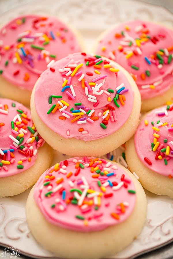 Bánh quy phủ soft frosting nhiều màu sắc